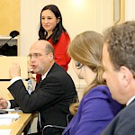 Okrogla miza na temo PLATFORMNE EKONOMIJE z uglednimi gosti - Slika 16