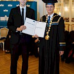 Študent Magistrskega študijskega programa "Pravo" Aljoša Polajžar je prejel tudi Rektorjevo nagrado za leto 2019.