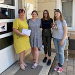 Člani ŠS PF UM so izročili znesek Dobrodelnega srečelova Kriznemu centru za otroke in mladostnike Maribor - Slika 1