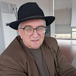 Izr. prof. dr. Borut Holcman v oddaji Obrazi sosednje ulice na Radiu Maribor, 25. maj 2024 - Slika 1