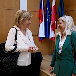 V pogovoru prof. dr. Bojana Beović, predsednica Zdravniške zbornice Slovenije in prof. dr. dr. h. c. mult. Vesna Rijavec s Pravne fakultete Univerze v Mariboru