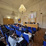 Udeleženci in panelisti okrogle mize med predavanjem prof. dr. Gregory Foxa