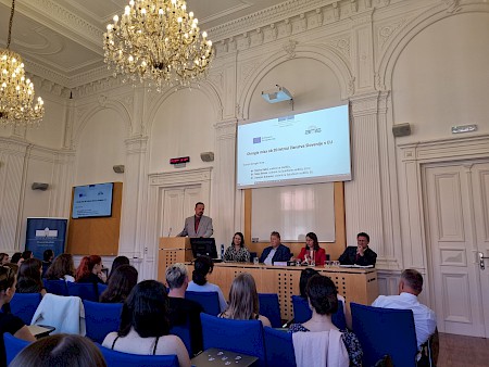 We celebrated the 20th anniversary of Slovenia's EU membership at the Faculty of Law of the University of Maribor We celebrated the 20th anniversary of Slovenia's EU membership at the Faculty of Law of the University of Maribor