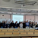 prof. dr. Anna Reda_Cisziewska s študenti